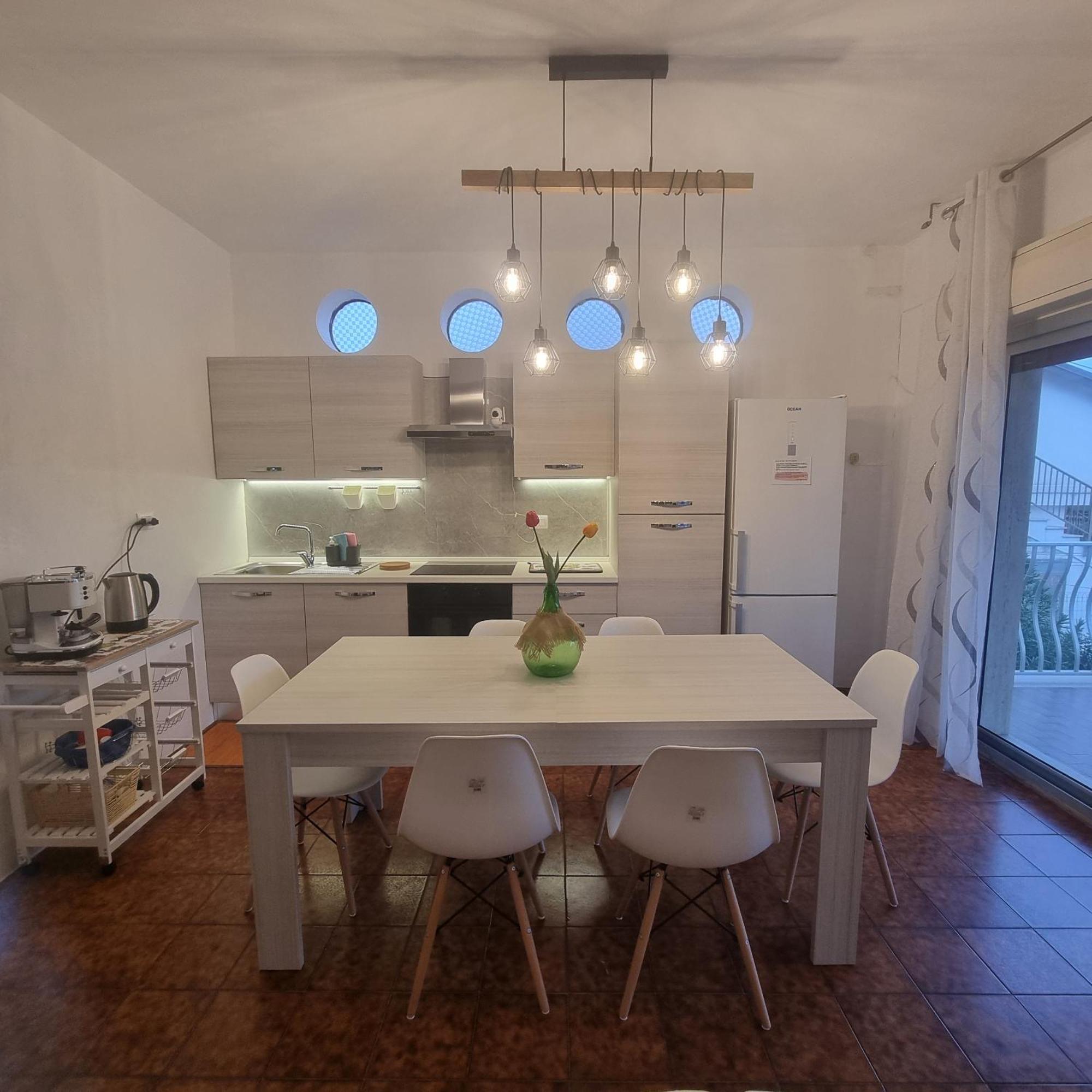 Fortezza Villa Azzurra Agnone Bagni Exterior photo